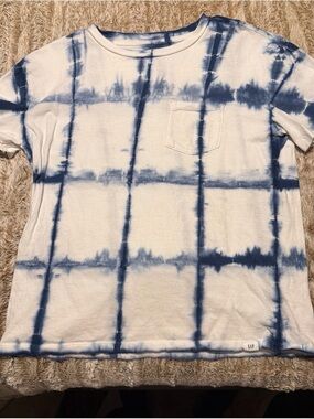 GAP Kids Blue and White Tie-Dye Pocket Tee